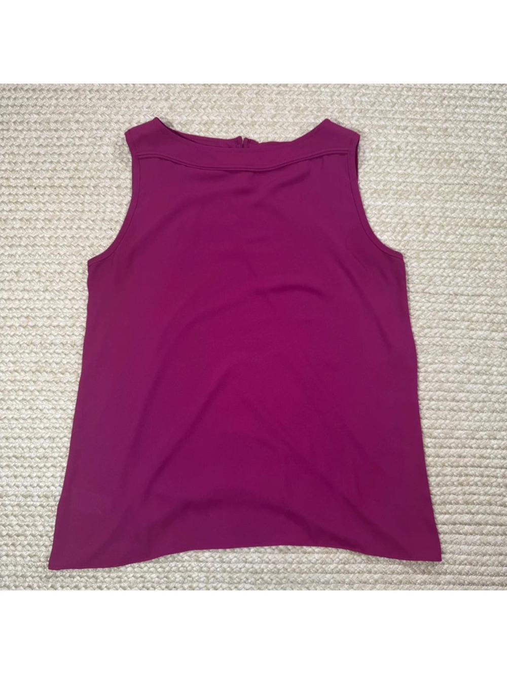 Loft Sleeveless Blouse/Tank Purple Rear Button Relaxed Fit Womens Size XS